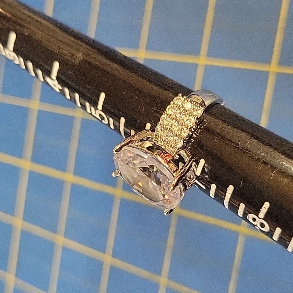 Rhinestone Clear Bluish Stone Silver Tone Adjustable Ring Size 6.5 Brand New - Picture 4 of 5